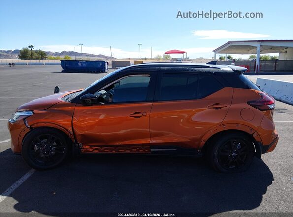 3N1CP5DV2RL567390 2024 NISSAN KICKS Orange 