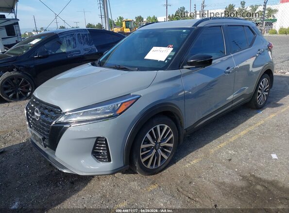 3N1CP5DV7RL500588 2024 NISSAN KICKS Gray Առջևի ձախ երեք քառորդ տեսարան