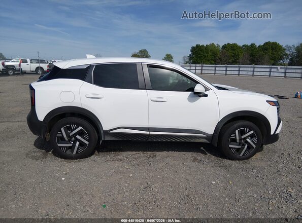3N8AP6CA6SL431556 2025 NISSAN KICKS White Вид задньої частини салону