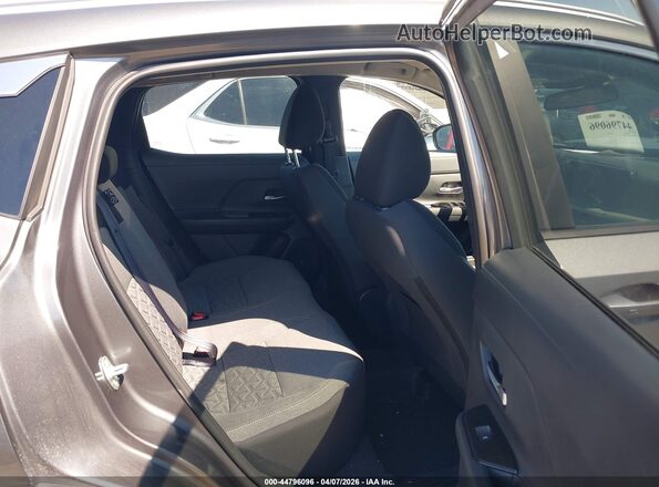 3N8AP6CB5TL338618 2026 NISSAN KICKS Gray Vista de la etiqueta del VIN