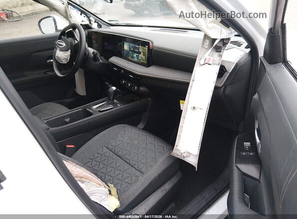 3N8AP6CB6SL407718 2025 NISSAN KICKS Белый 