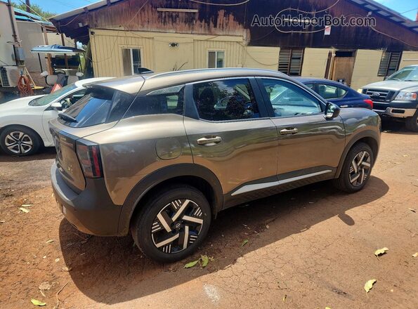 3N8AP6CE2TL364393 2026 NISSAN KICKS Gold Հետևի աջ