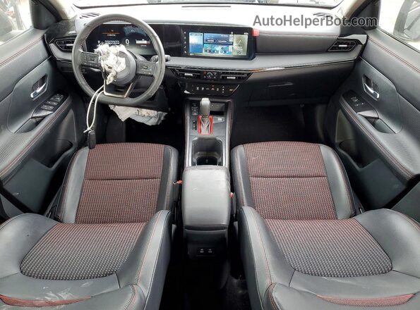 3N8AP6DA8SL403286 2025 NISSAN KICKS Brown Вид панелі приладів