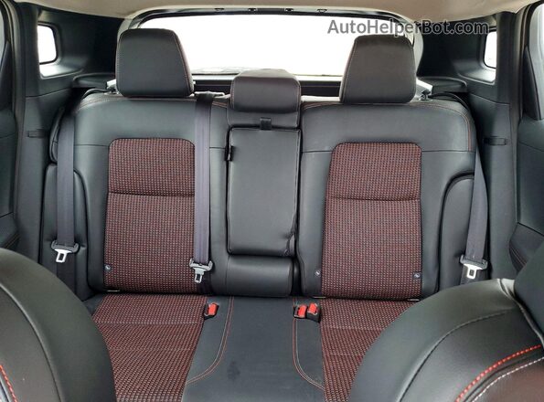 3N8AP6DA8SL403286 2025 NISSAN KICKS Brown Вид задніх сидінь