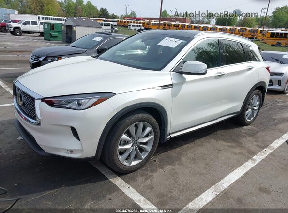 3PCAJ5BA1NF118040 2022 INFINITI QX50 Белый Передняя левая четверть