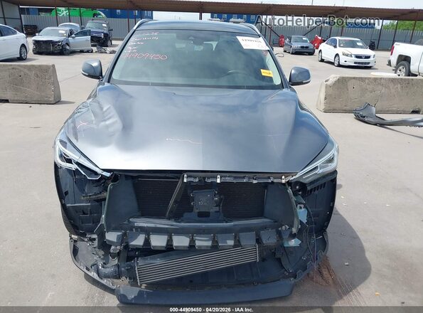 3PCAJ5M10KF133671 2019 INFINITI QX50 Gray Vista interior trasera