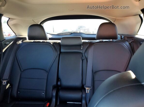 3PCAJ5M38LF111355 2020 INFINITI QX50 Gray Vista de los asientos traseros