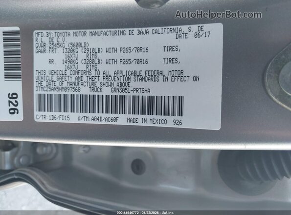 3TMCZ5AN5HM097568 2017 TOYOTA TACOMA Silver Engine compartment view