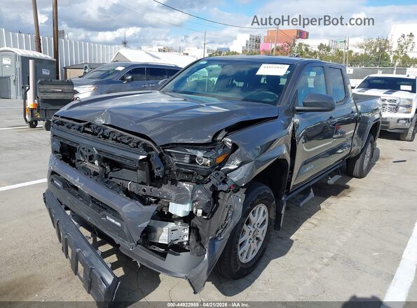 3TMKB5FN1SM043006 2025 TOYOTA TACOMA Gray Front view