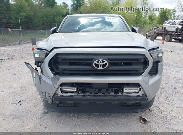 3TMKB5FN3SM038731 2025 TOYOTA TACOMA Silver Instrument cluster view