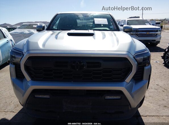 3TMKB5FN7RM009257 2024 TOYOTA TACOMA Серебряный Вид щитка приборов