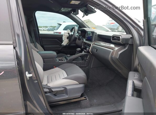 3TMKB5FN8RM014368 2024 TOYOTA TACOMA Gray Front interior view