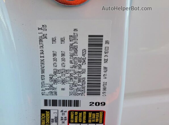 3TMLB5JN2TM228436 2026 TOYOTA TACOMA White Vista de la etiqueta del VIN