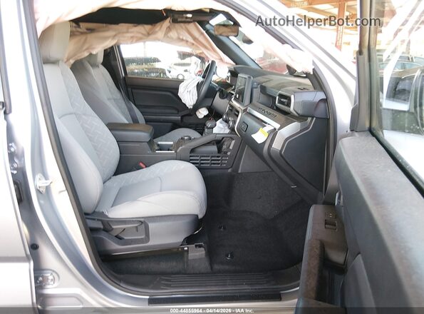 3TMLB5JN5TM246901 2026 TOYOTA TACOMA Silver Սալոնի դիմացի տեսք