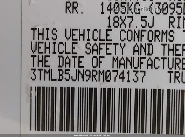 3TMLB5JN9RM074137 2024 TOYOTA TACOMA White Engine compartment view