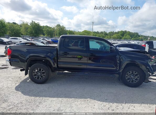 3TYAX5GN9NT063413 2022 TOYOTA TACOMA Black Vista interior trasera