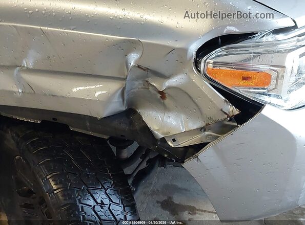 3TYAX5GNXMT014798 2021 TOYOTA TACOMA Silver Widok zestawu wskaźników