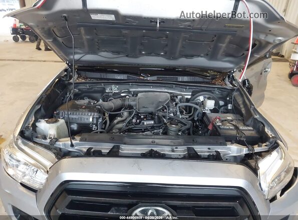 3TYAX5GNXMT014798 2021 TOYOTA TACOMA Silver Widok z tyłu