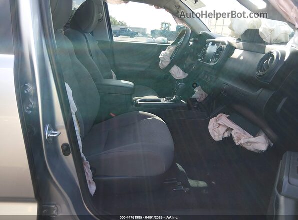 3TYAX5GNXPT071569 2023 TOYOTA TACOMA Silver Vista interior delantera
