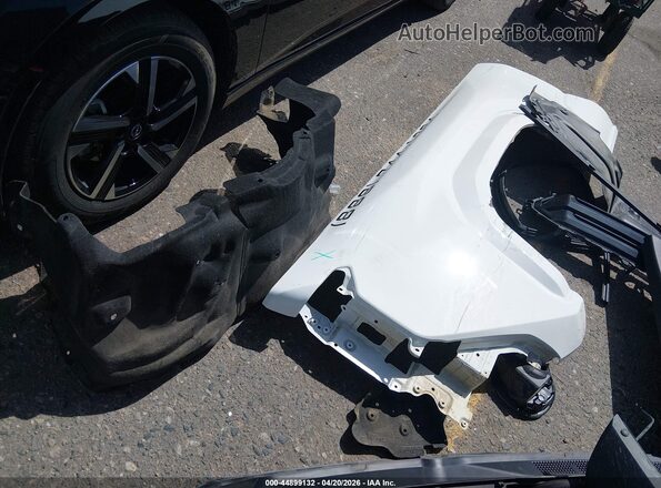 3TYJDAHN7RT003068 2024 TOYOTA TACOMA White 