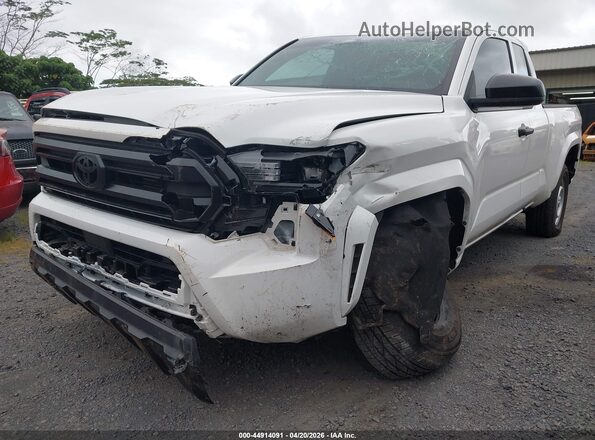 3TYJDAKN7ST014697 2025 TOYOTA TACOMA White Вид спереду
