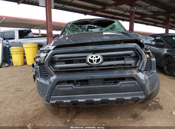 3TYKD5HNXRT009135 2024 TOYOTA TACOMA Gray Widok zestawu wskaźników