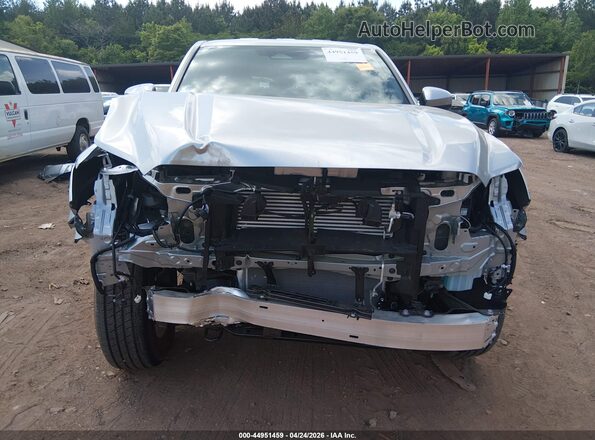3TYLB5JN5TT112829 2026 TOYOTA TACOMA Silver Widok wnętrza z tyłu