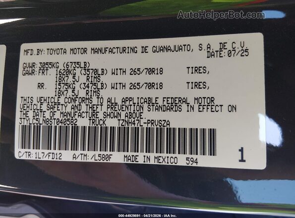 3TYLC5LN8ST040582 2025 TOYOTA TACOMA HYBRID Black Engine compartment view