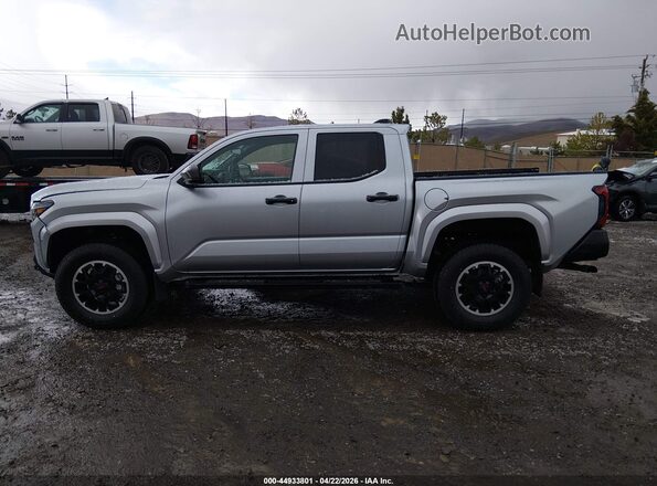3TYLD5KN1ST016008 2025 TOYOTA TACOMA Silver Vista interior de 360 grados