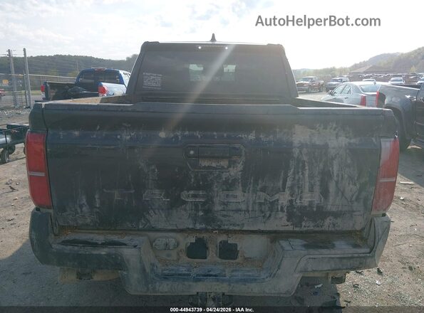 3TYLD5KN2RT010986 2024 TOYOTA TACOMA Gray 