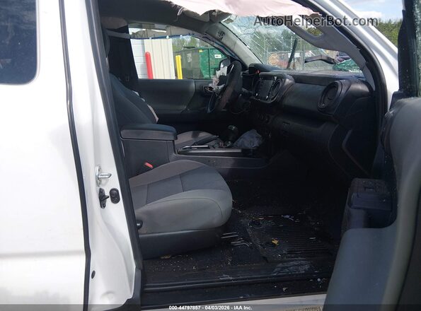 3TYRX5GN8PT087465 2023 TOYOTA TACOMA Белый Вид салона спереди