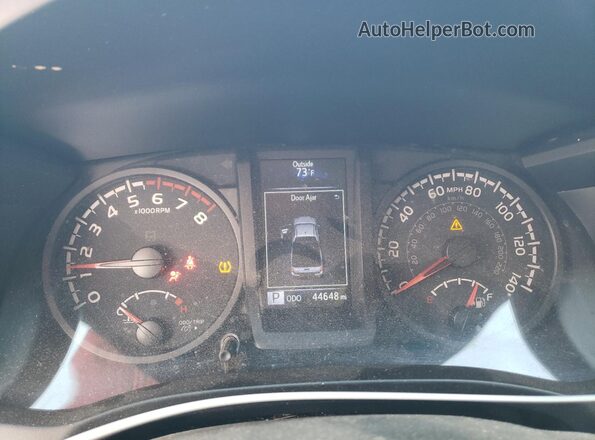 3TYSX5EN2NT017042 2022 TOYOTA TACOMA Серебряный Вид щитка приборов