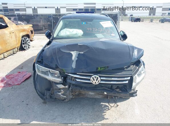 3VV1B7AX1MM003531 2021 VOLKSWAGEN TIGUAN Black Դիմացի տեսք