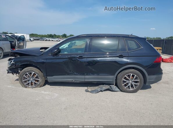 3VV1B7AX1MM003531 2021 VOLKSWAGEN TIGUAN Black Սալոնի հետևի տեսք