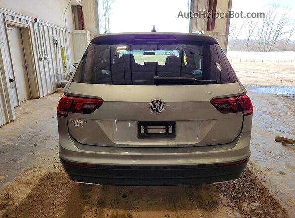 3VV1B7AX4LM163336 2020 VOLKSWAGEN TIGUAN Silver Rear view