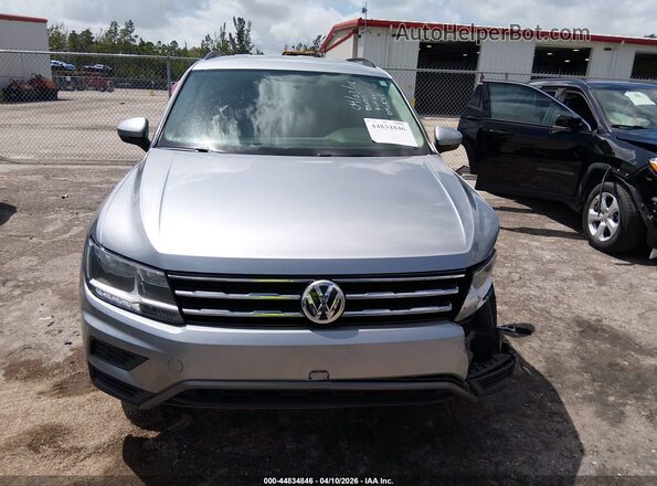 3VV1B7AX5LM054514 2020 VOLKSWAGEN TIGUAN Silver Вид задньої частини салону