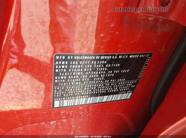 3VV1B7AX6JM028601 2018 VOLKSWAGEN TIGUAN Orange Widok komory silnika