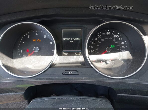 3VV1B7AX6JM028601 2018 VOLKSWAGEN TIGUAN Orange Widok tylnych siedzeń