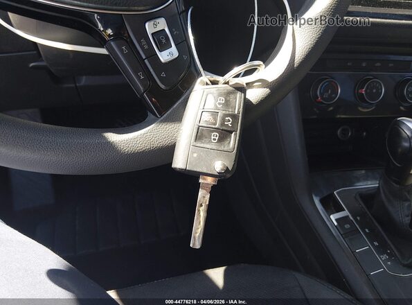 3VV1B7AX6MM054944 2021 VOLKSWAGEN TIGUAN Gray Вид панелі приладів