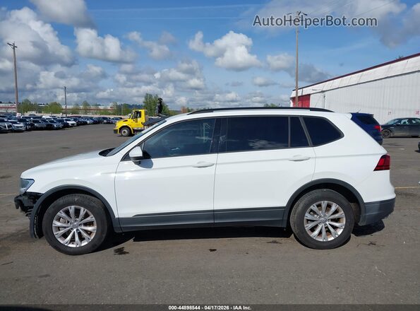 3VV1B7AX7KM049880 2019 VOLKSWAGEN TIGUAN White 