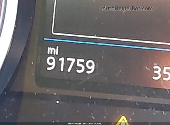 3VV1B7AX7KM049880 2019 VOLKSWAGEN TIGUAN White 