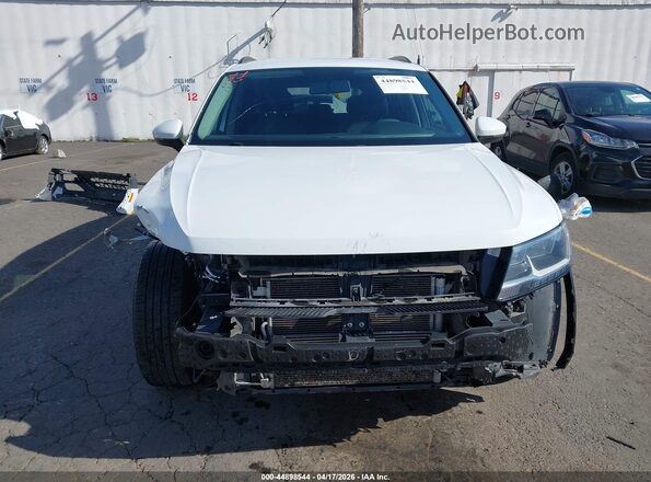 3VV1B7AX7KM049880 2019 VOLKSWAGEN TIGUAN White Vista interior trasera