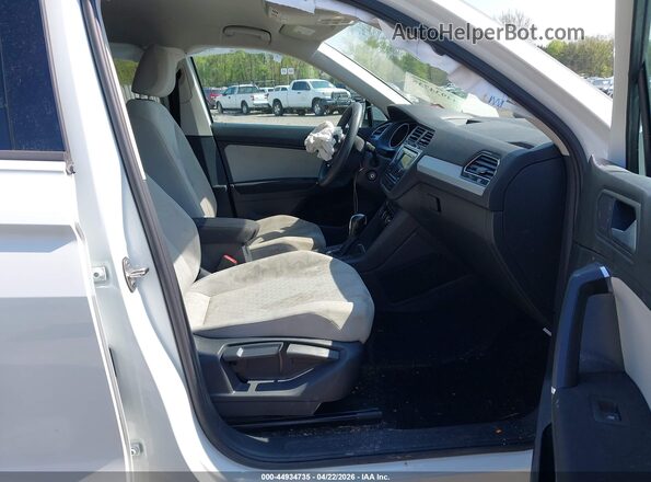 3VV1B7AX8LM182438 2020 VOLKSWAGEN TIGUAN White 