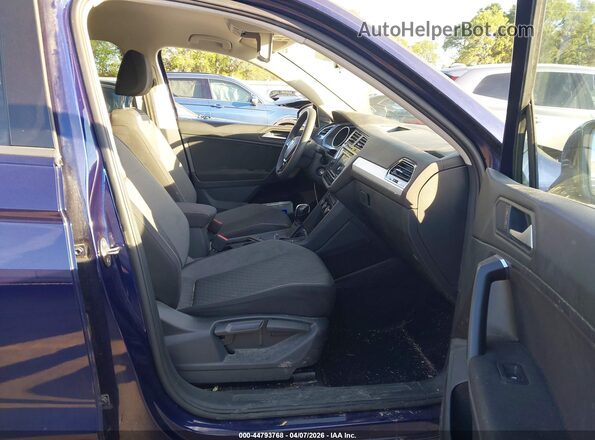 3VV1B7AX8MM059675 2021 VOLKSWAGEN TIGUAN Purple Widok wnętrza z przodu