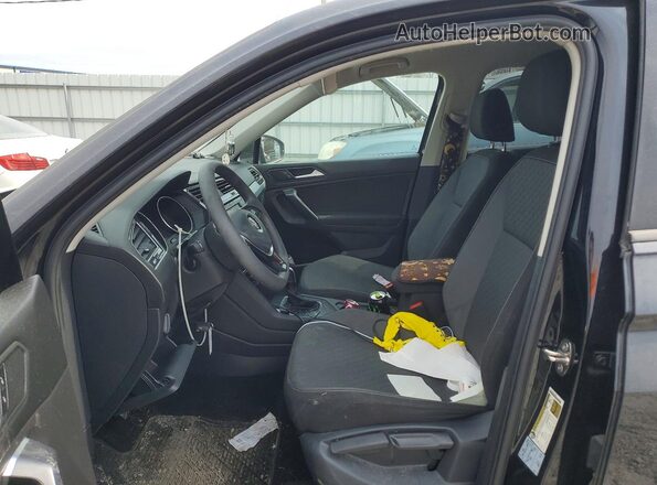 3VV1B7AX9MM019797 2021 VOLKSWAGEN TIGUAN Black Սալոնի դիմացի տեսք