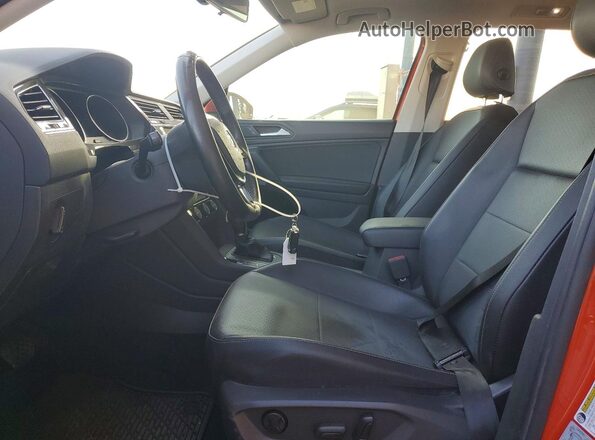 3VV2B7AX3KM122019 2019 VOLKSWAGEN TIGUAN Orange 