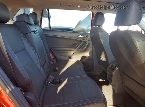 3VV2B7AX3KM122019 2019 VOLKSWAGEN TIGUAN Orange 