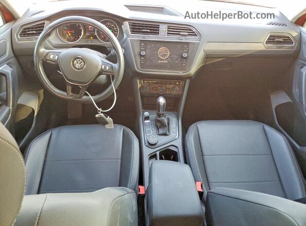 3VV2B7AX3KM122019 2019 VOLKSWAGEN TIGUAN Orange 