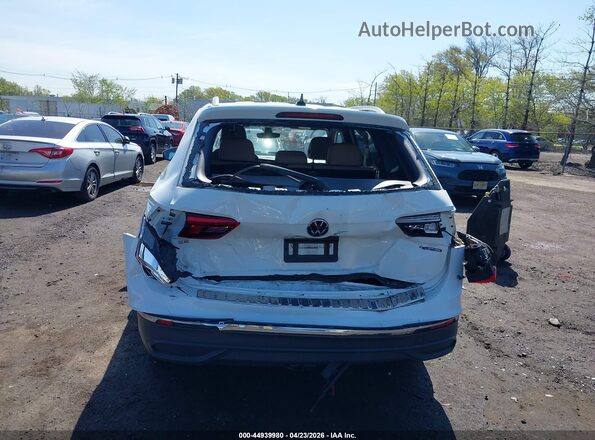 3VV2B7AX3RM068859 2024 VOLKSWAGEN TIGUAN Белый Вид спереди