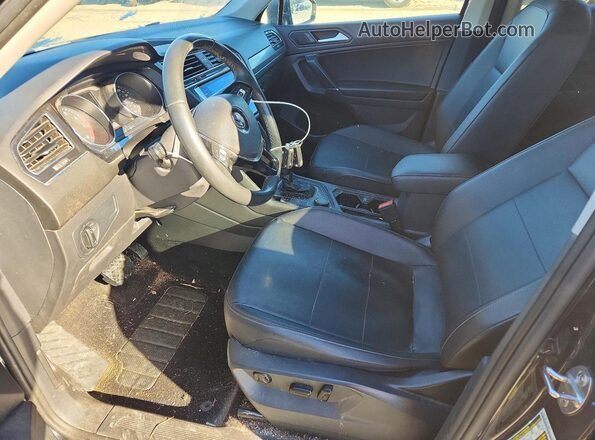 3VV2B7AX4LM093406 2020 VOLKSWAGEN TIGUAN Black Սալոնի դիմացի տեսք